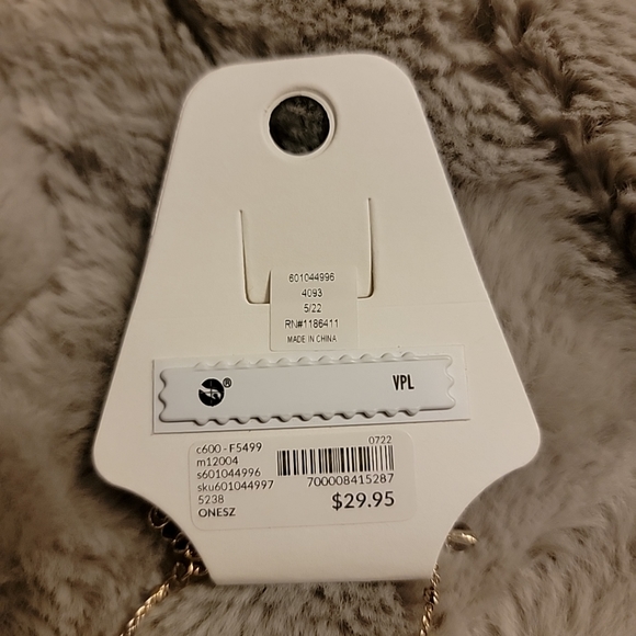 Lane Bryant Adjustable Gold Tone Necklace With Charm - Picture 6 of 6